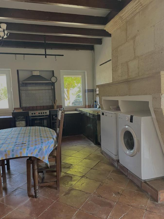 Maisonfamiliale Pugnac Exterior foto